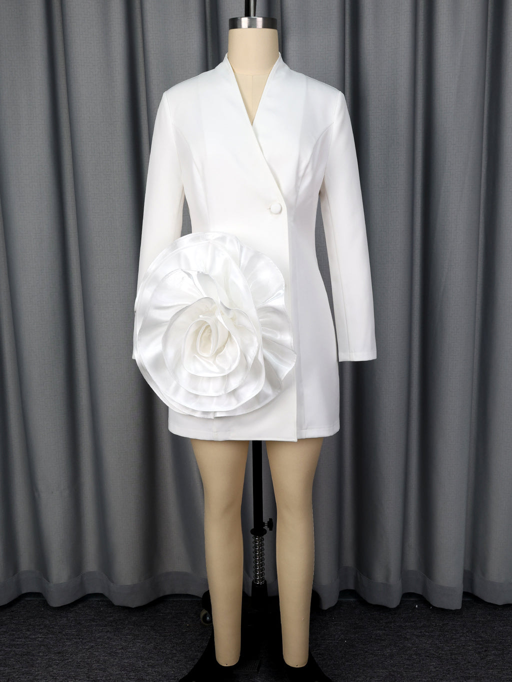 Robe Blazer Blanche Fleurie